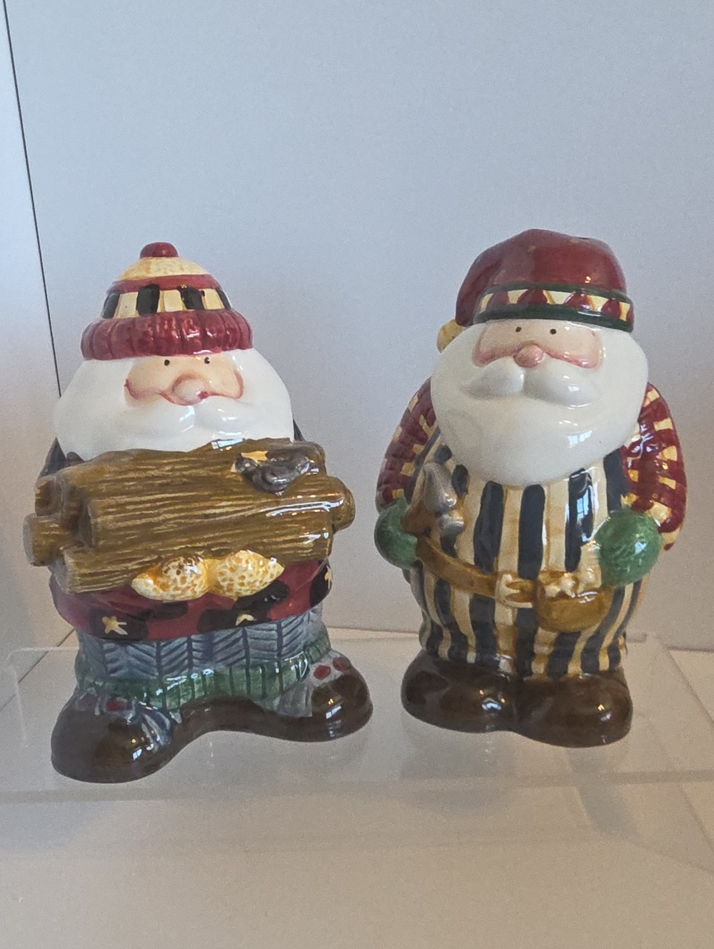 Vintage Debbie Mumm Sakura Woodland Santa Salt & Pepper Earthenware Shakers